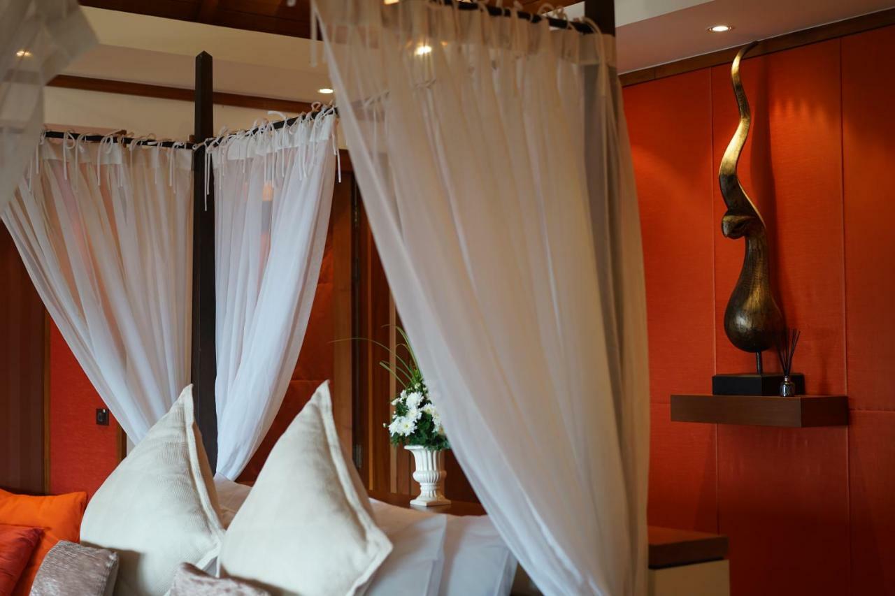 Villa Malisa Kamala Beach Exterior foto